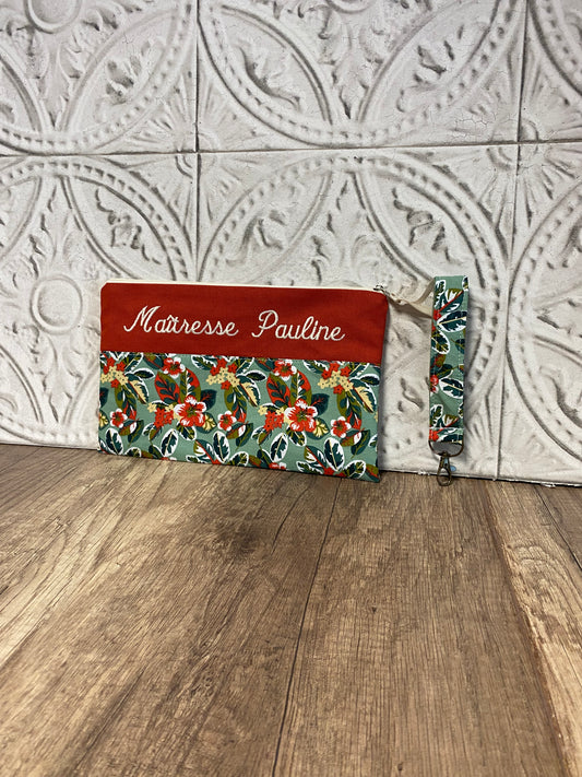 LOT Cadeau PERSONNALISÉ  :  Pochette brodée + Porte-clé assorti